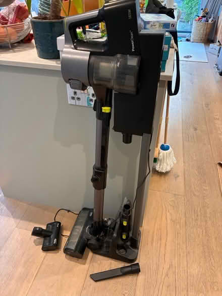 Photo of free Beko cordless vacuum (East Dulwich SE22) #2