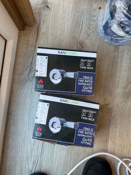 Photo of free White spotlight x4 fire rated (Sw209) #1