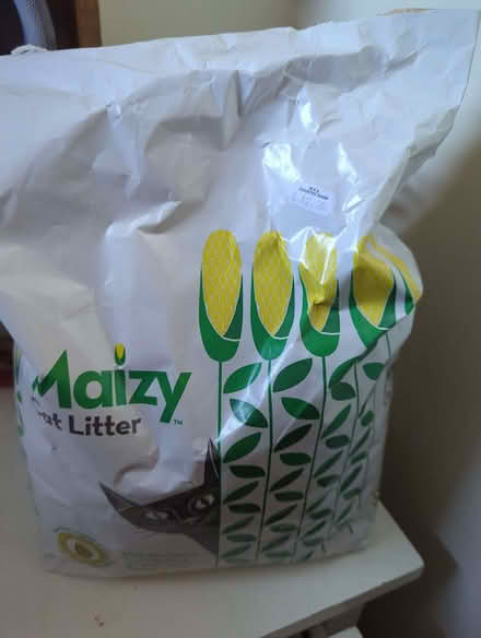 Photo of free Cat litter (Lew OX18) #1