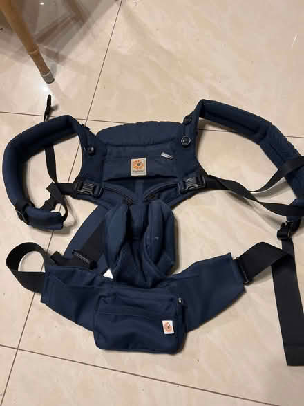 Photo of free Ergobaby carrier (London N3) #1