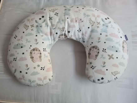 Photo of free Jukki breastfeeding pillow (Walsworth, Hitchin, SG4) #1