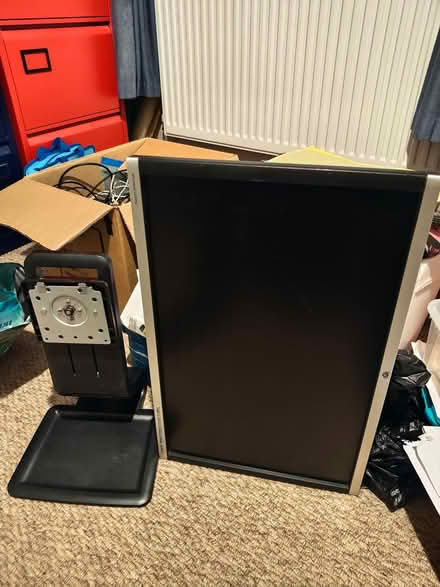 Photo of free PC Monitor (RG7, Reading) #1