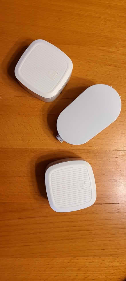 Photo of free UV light bug traps (West Denver) #1