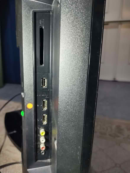 Photo of free Sony Bravia 37 inch flat screen TV KDL-37EX503 (2010 model) (Headington OX3) #3