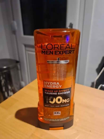 Photo of free L'OreĢal mens shower gel, hair wash (Hertford SG13) #1