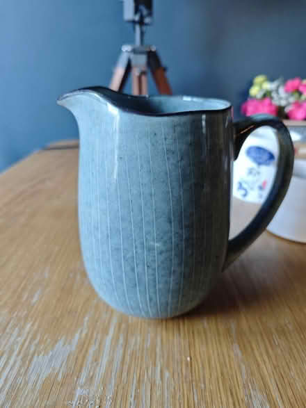 Photo of free Jug + mugs (Brockley SE4) #3