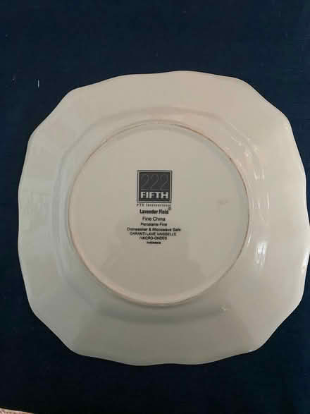 Photo of free Plates (East side of Columbia) #2