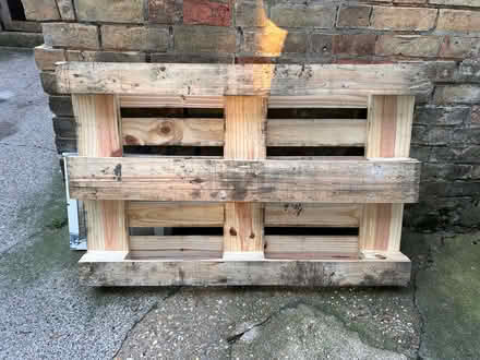 Photo of free Pallet (Lissington LN3) #1