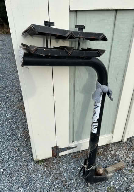 Photo of free Car Bicycle Rack (Germantown 20874) #2