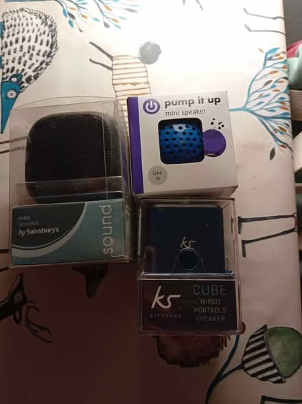 Photo of free Mini portable speakers (Teddington TW11) #1