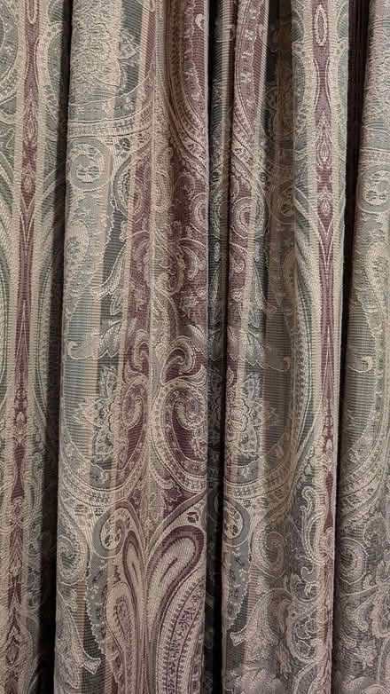 Photo of free Curtains (Trafalgar/River Oaks, Oakville) #1