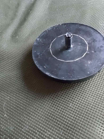 Photo of free sOLAR FLOATING FOUNTAIN (Higher Bebington CH63) #2