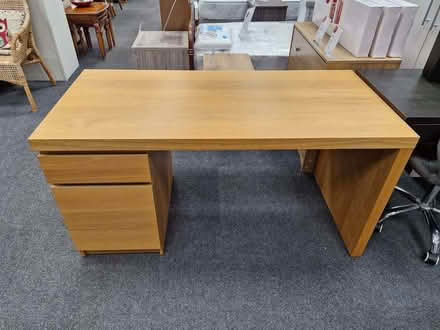 Photo of free IKEA Malm desk in oak (disassembled) (Sydenham SE26) #1