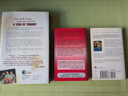 Photo of free Books about Surviving Adversities (Beulah Hill SE19) #2