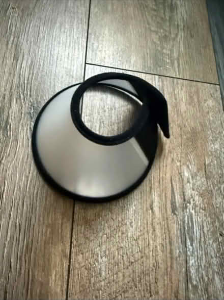 Photo of free Cat anti lick collar (Oswestry SY11) #1