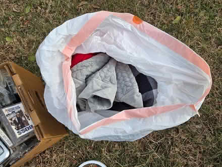 Photo of free Curb Alert (628 Longview dr) #2