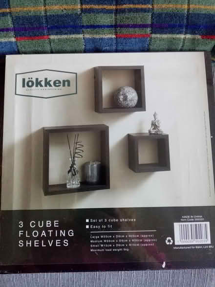 Photo of free New small floating shelves (Pimlico, SW1) #1