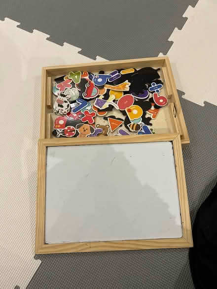 Photo of free Magnetic/ whiteboard set (Hoddesdon EN11) #1