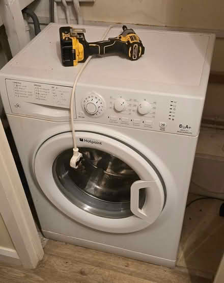 Photo of free Bosh washing machine (Yaxley PE7) #1