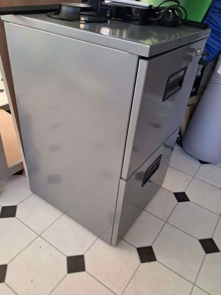 Photo of free Small filing cabinet (Cogges OX28) #3