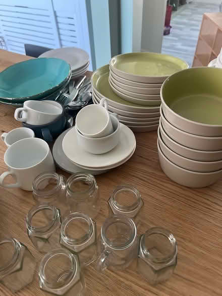 Photo of free Crockery/Cutlery (DH7) #3
