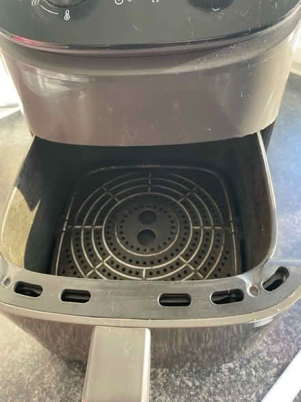 Photo of free Small Air Fryer (Cleckheaton Bd19) #2