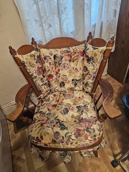 Photo of free rockers (North 19th St. Mattoon, Il) #2