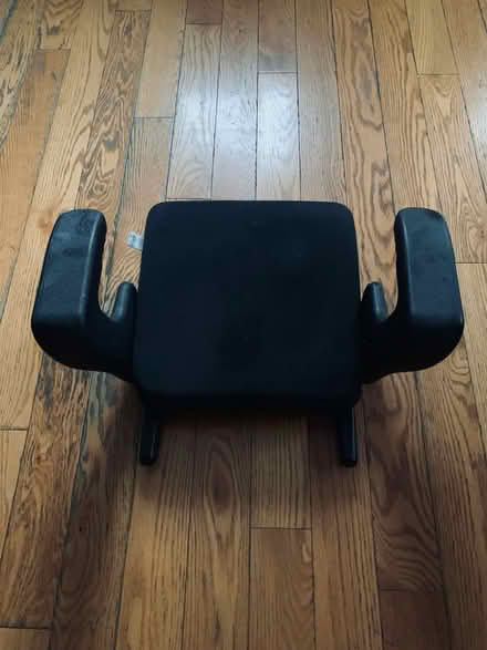 Photo of free Kids car seat (East End Toronto) #1