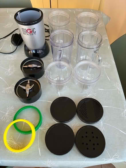 Photo of free Magic Bullet blender - same as Ninja (Hook SO31) #1