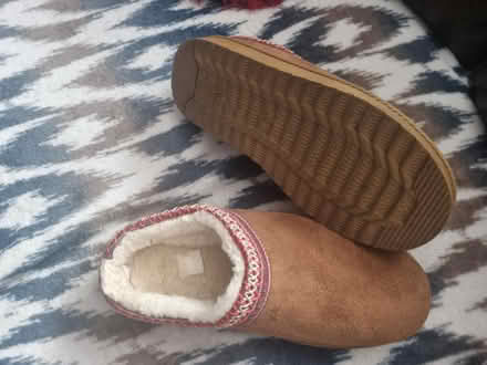 Photo of free shoes (Ombresy, Middlesbrough Ts7) #2