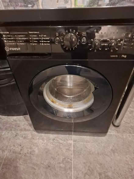 Photo of free Broken Indesit washer for parts (Bramley LS13) #1