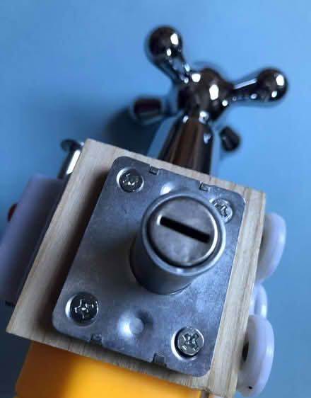 Photo of free Activity toy - NB needs attention (Marton) #2