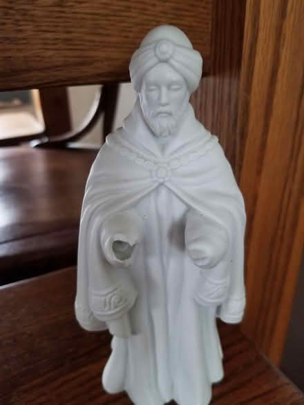 Photo of free Magi figurine (Huntington MA) #2