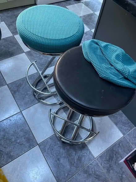 Photo of free 2 bar stools metal with black seating (Twickenham TW1) #1