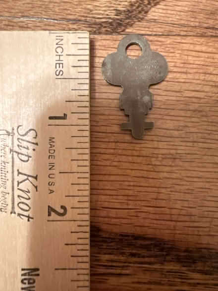 Photo of free Key - for Trunk (Broomall 19008) #1