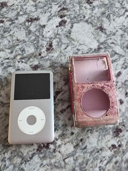 Photo of free Ipod (BT7) #1