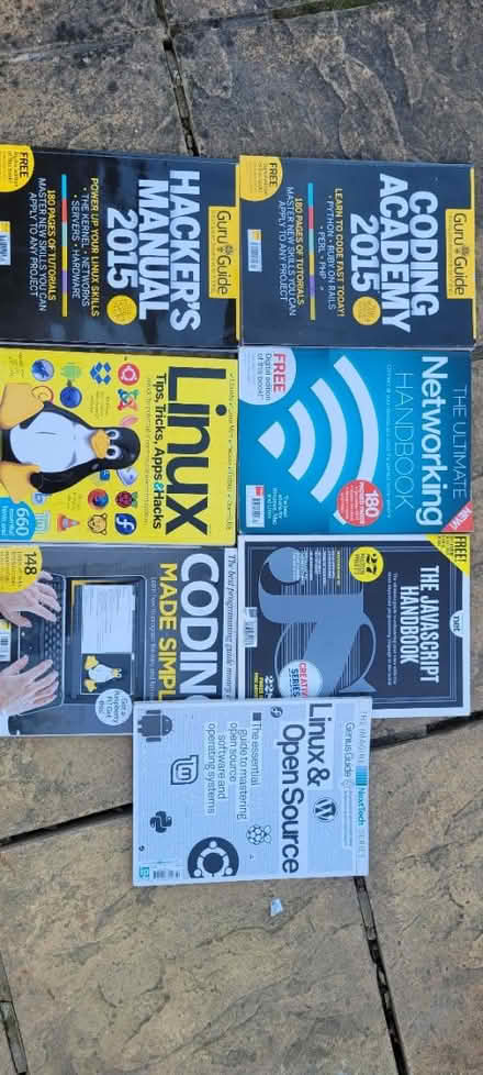 Photo of free Computer Magazines (Bagshot GU19) #1