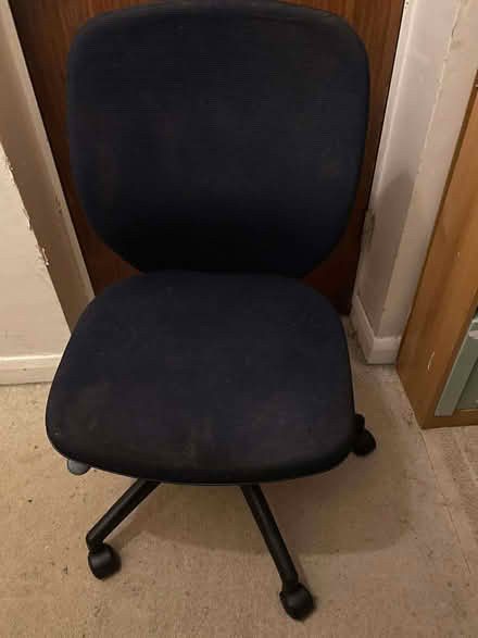Photo of free dark blue office chair (Epsom KT18) #1