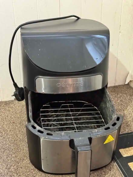 Photo of free Gourmia Air Fryer (Castleford WF10) #3