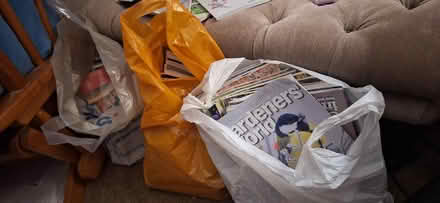 Photo of free Gardeners' World magazines (Denton M34) #1