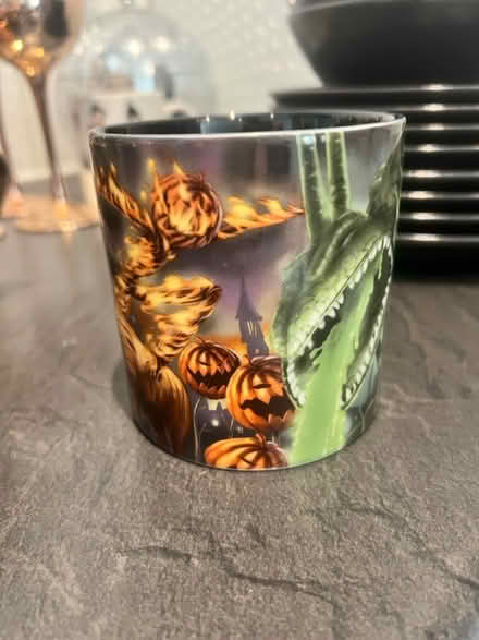 Photo of free Mugs and glasses (En5 2fd) #1