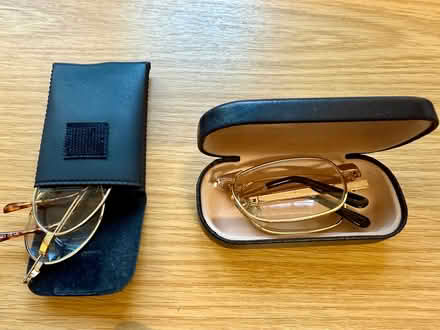 Photo of free SPECTACLES mixed (M33) #2