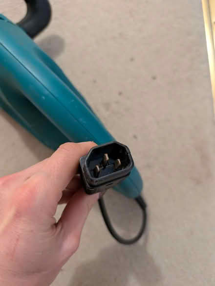 Photo of free Handheld Bosch Strimmer (Oughtibridge S35) #4