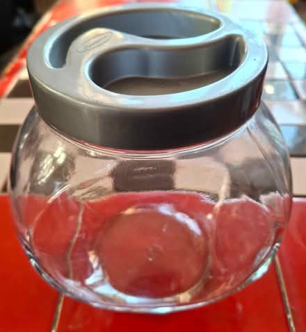 Photo of free Glass storage jar with screw lid (Woodseats, S8 0) #3
