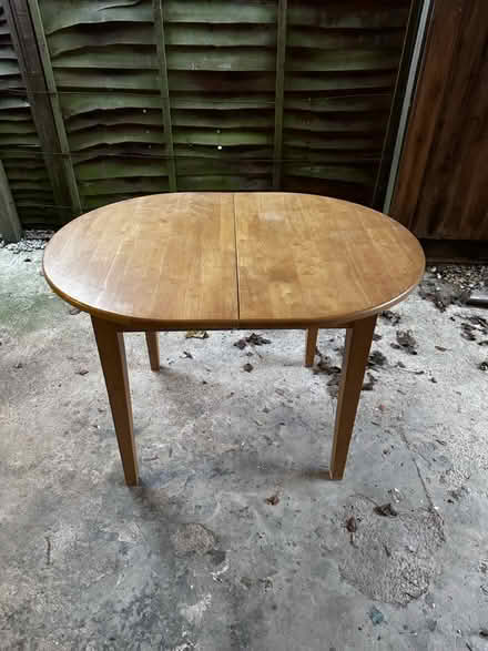 Photo of free Extendable table (Gl528dr) #1