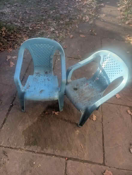 Photo of free 2 small kids chairs (Horsham Roffee) #1
