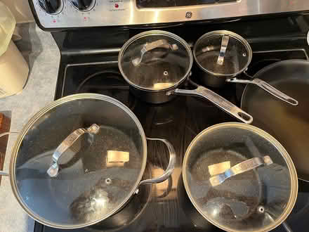 Photo of free Pots & Pan (Carlingwood area) #3