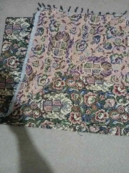 Photo of free 4x single 1 double bedsheets (SR2) #2