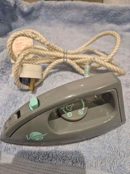 Photo of free Travel Iron (Heswall CH60) #1