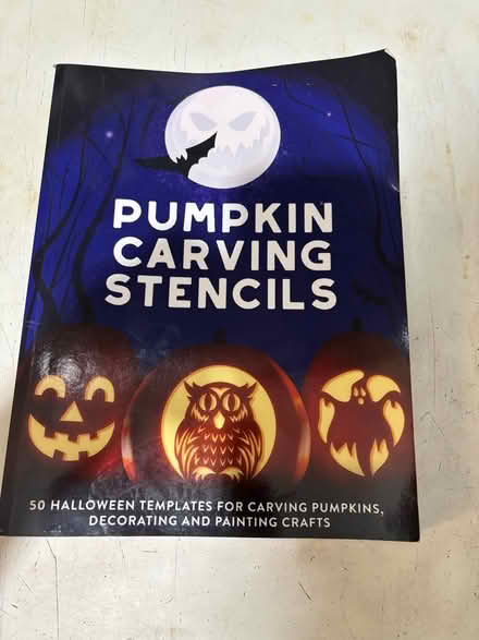 Photo of free Pumpkin Carving Stencil Book (Gleadless S14) #1